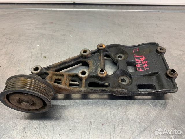 Кронштейн гидроусилителя руля Faw V2 FAW V2 CA4GA1