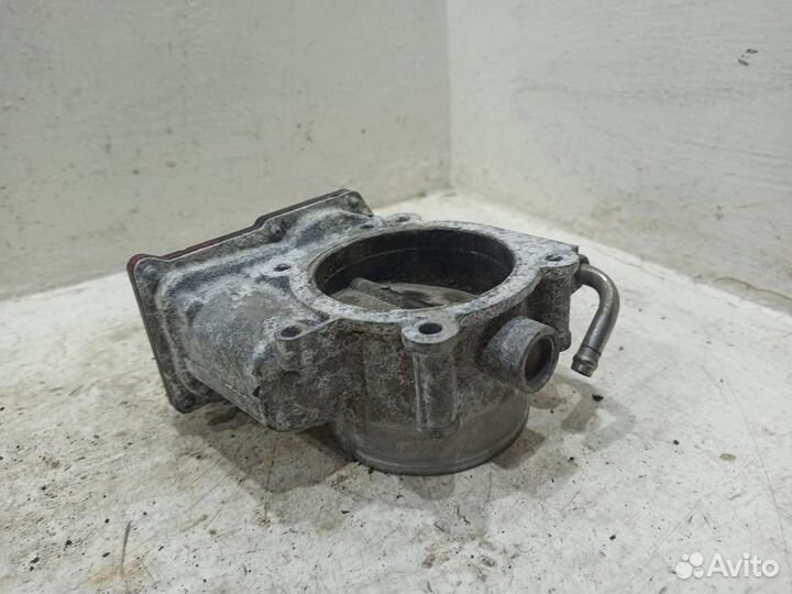 Дроссельная заслонка