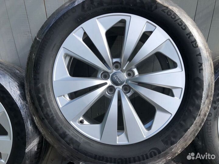 Оригинальные колеса на Audi Q8 / Q7 4M R19