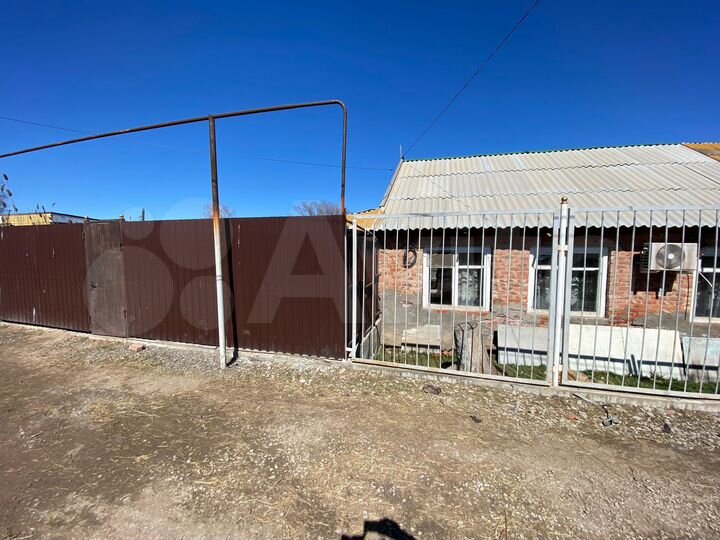 Дом 54 м² на участке 5 сот.