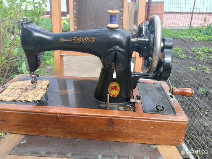 Швейная машинка подольская ручная