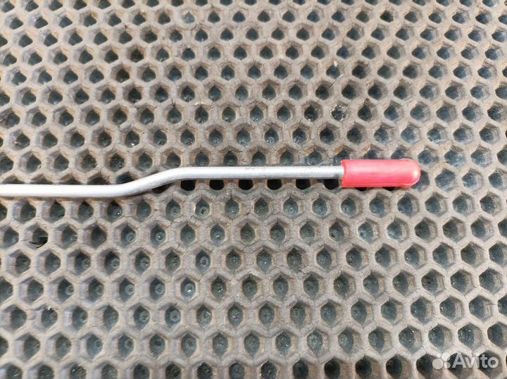 1062568 Тяга замка двери правая Volvo FH