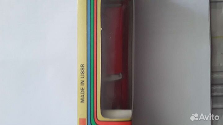 Модель СССР 1 43 Москвич 427