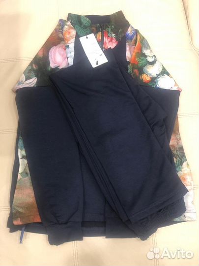 Костюм спортивный женский размер 48 новый