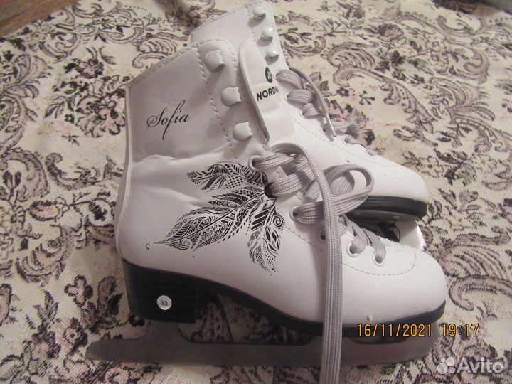 Коньки фигурные