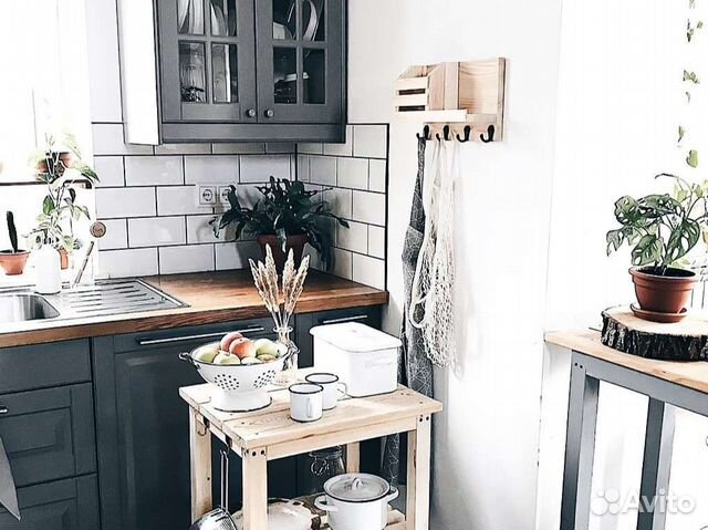 Полка навесная кухонная