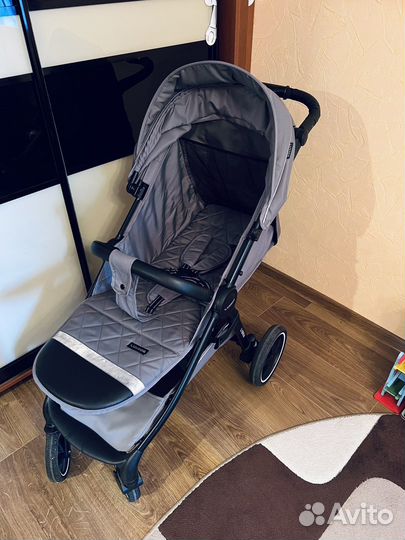 Коляска прогулочная luxmom 730 libra