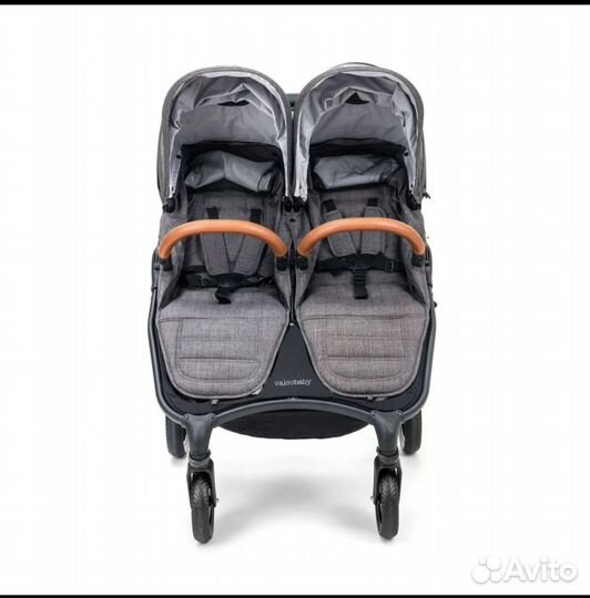 Коляска для погодок