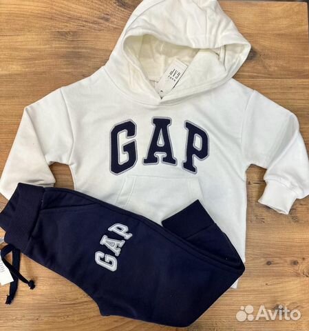 Спортивный костюм gap