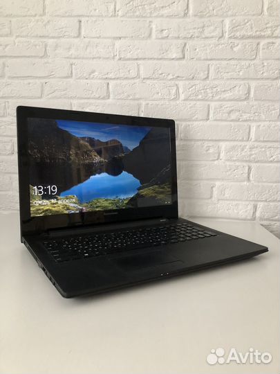 Ноутбук Lenovo