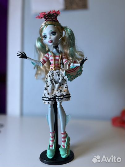 Monster high lagoona blue shriekwrecked