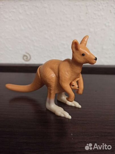 Киндер макси natoons