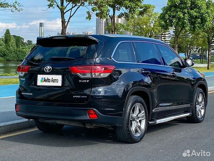 Toyota Highlander 2.0 AT, 2020, 67 000 км