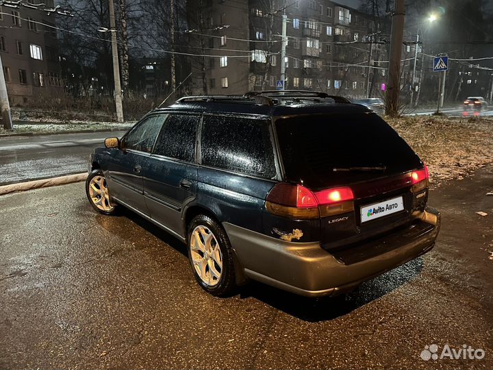 Subaru Outback 2.5 МТ, 1997, 243 000 км