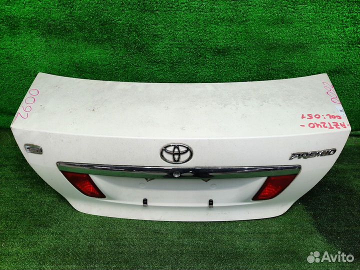 Крышка багажника toyota premio ZZT240 0092 color:051 контрактная