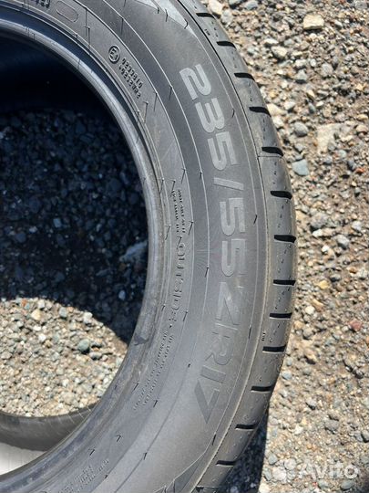 Nokian Tyres Hakka Black 2 235/55 R17