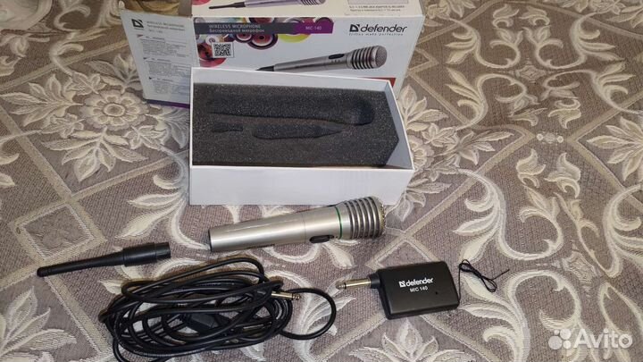 Беспроводной микрофон для караоке Defender MIC-140