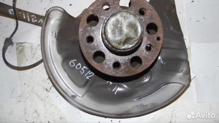 Кулак Ступица мерседес w211 Передний левый