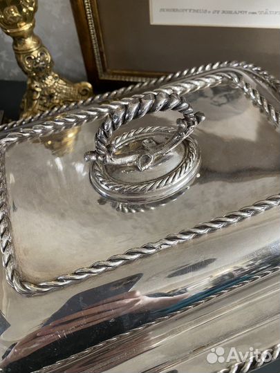 Старинное блюдо для горячего