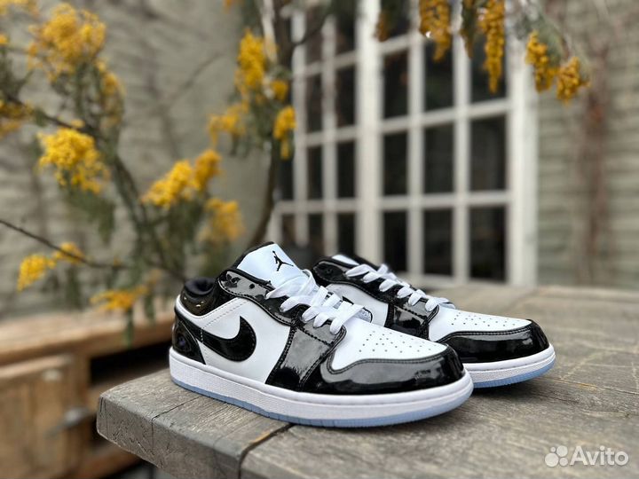 Кроссовки Nike Air Jordan 1 low SE весна-лето