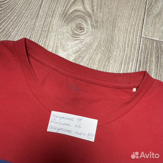 Футболка Levis