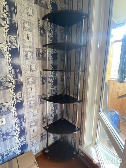 Полка, стеллаж под книги