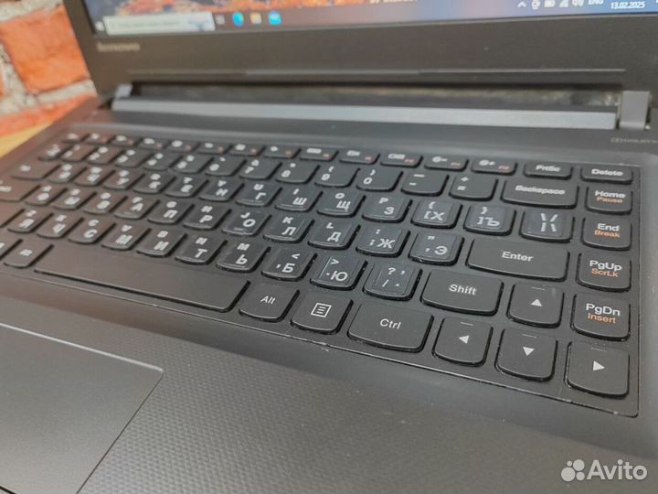 Игровой ноутбук Lenovo с SSD240 и процессором i7