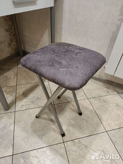 Стулья и табуретки