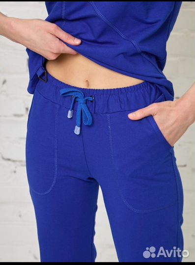 Медицинский костюм новый