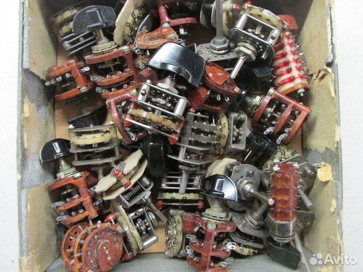 Тумблера, микрокнопки, галетные переключатели СССР