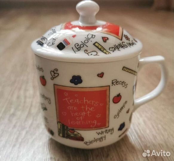 Чашка фарфоровая