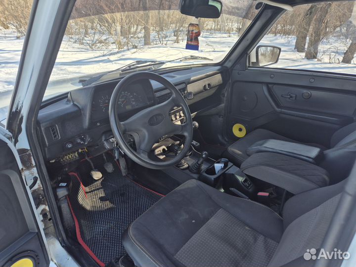 LADA 4x4 (Нива) 1.7 МТ, 2012, 140 000 км