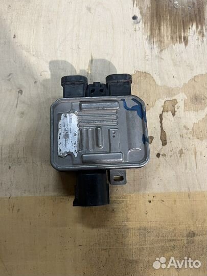 Блок управления вентилятором на volvo xc 70