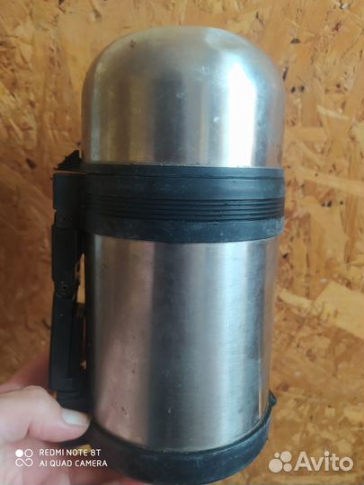 Продам термос 1 литр