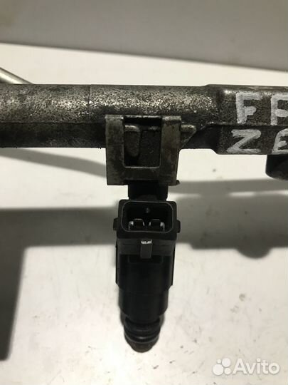 Форсунка топливная Ford Focus 1