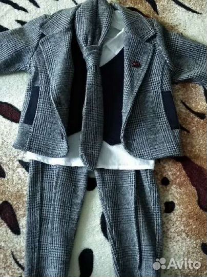 Костюм четвёрка с галстуком праздничный мальчику