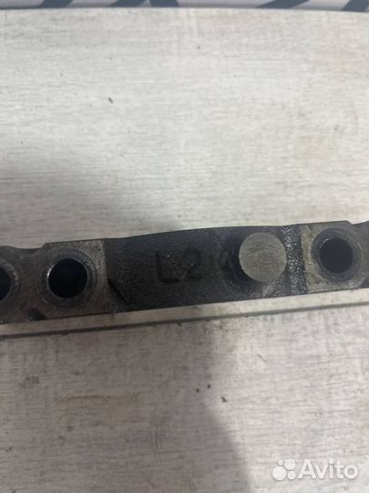 Второй бугель коленвала Lexus IS II