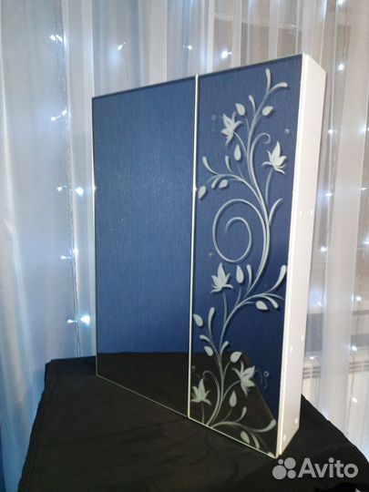 Туалетный шкафчик