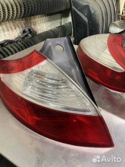 Renault megane 3 задний левый фонарь