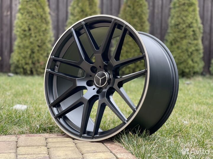 Стильные разноширокие диски на GLE R21