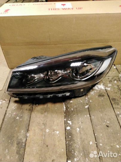 Киа Соренто Прайм фара левая