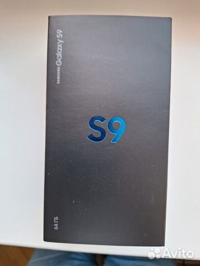 Samsung Galaxy S9, 4/64 ГБ