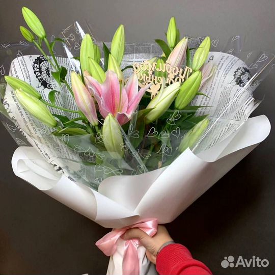 Букеты из лилий