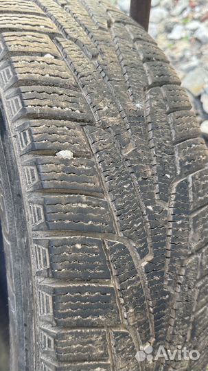 Kumho I'Zen KW31 215/60 R17