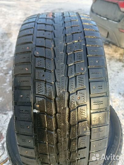 Dunlop SP Winter Ice 01 215/50 R17 95T