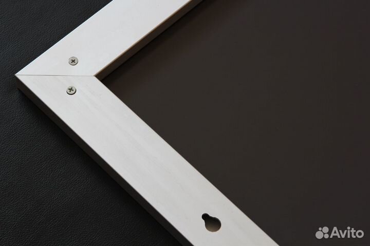 Зеркало в алюминиевой раме