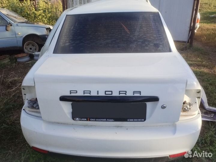 LADA Priora 1.6 МТ, 2011, битый, 240 000 км