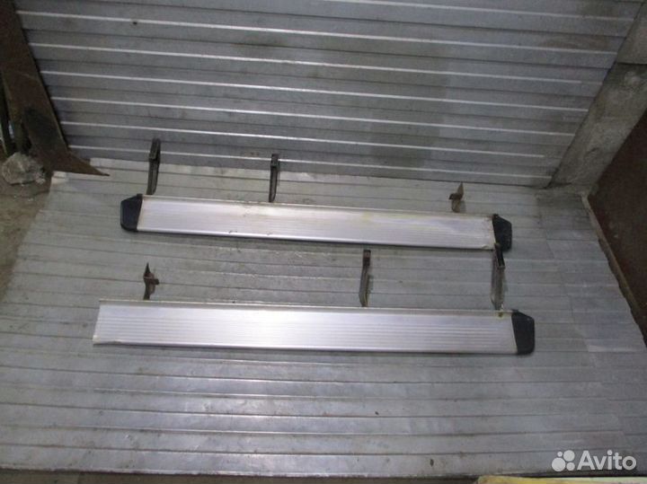 Подножка порога Mitsubishi Pajero IO / Pinin H76W