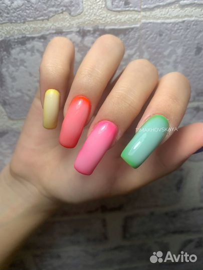 Мастер маникюра