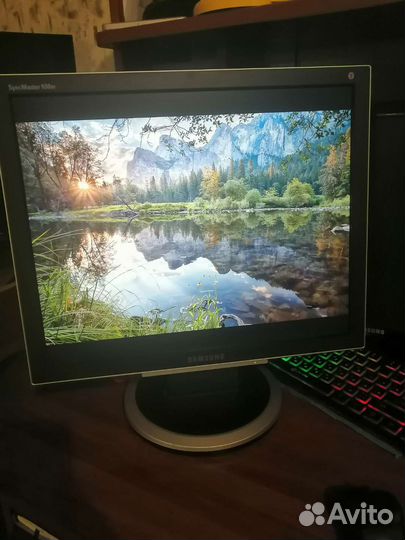 Монитор Samsung syncmaster 930bf